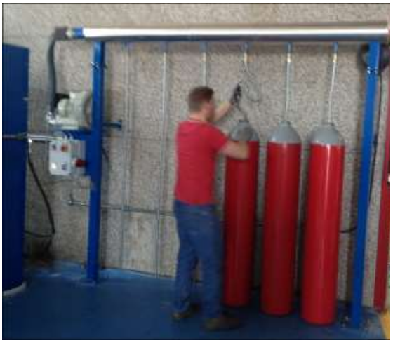 CIL6 gas cylinders drying machine in useing