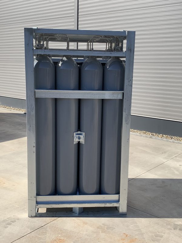 PWENT Gas cylinder bundle 16x front view